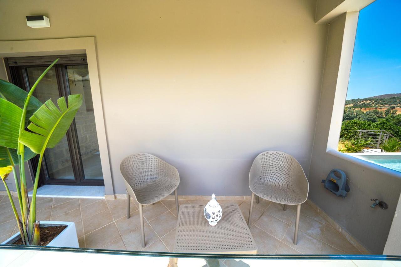 Villa Florentina ✩ Private Pool ✩ Bbq ✩ 7 Guests Alikianos Exteriör bild